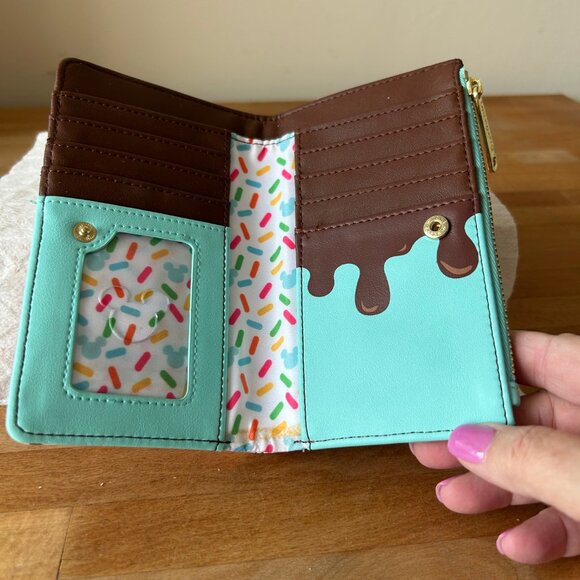 Loungefly Disney Mickey and Minnie Mouse Sweets Flap Wallet - Picture 3 of 3